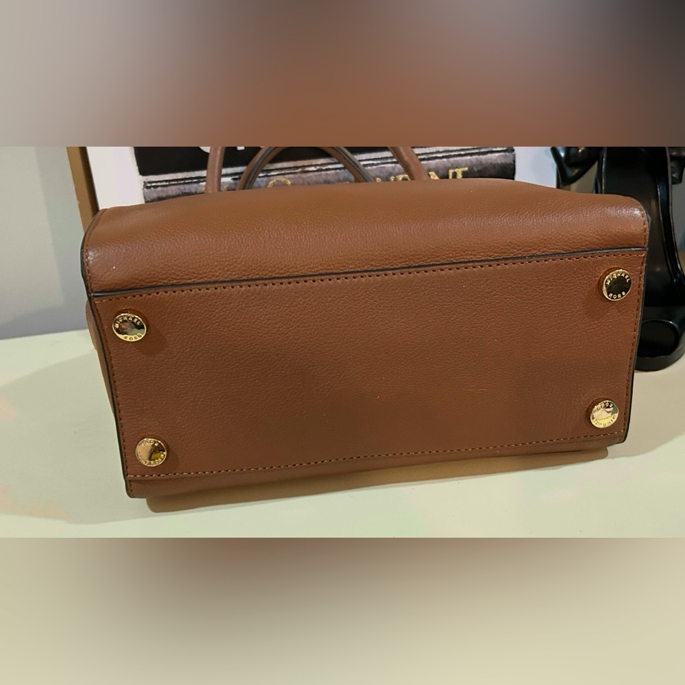 Michael Kors Tan Leather Tote Bag - Picture 9 of 11
